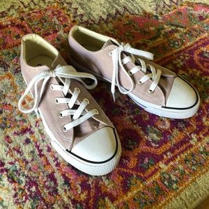 7.5 Airwalk sneakers light mauve / dusty pink